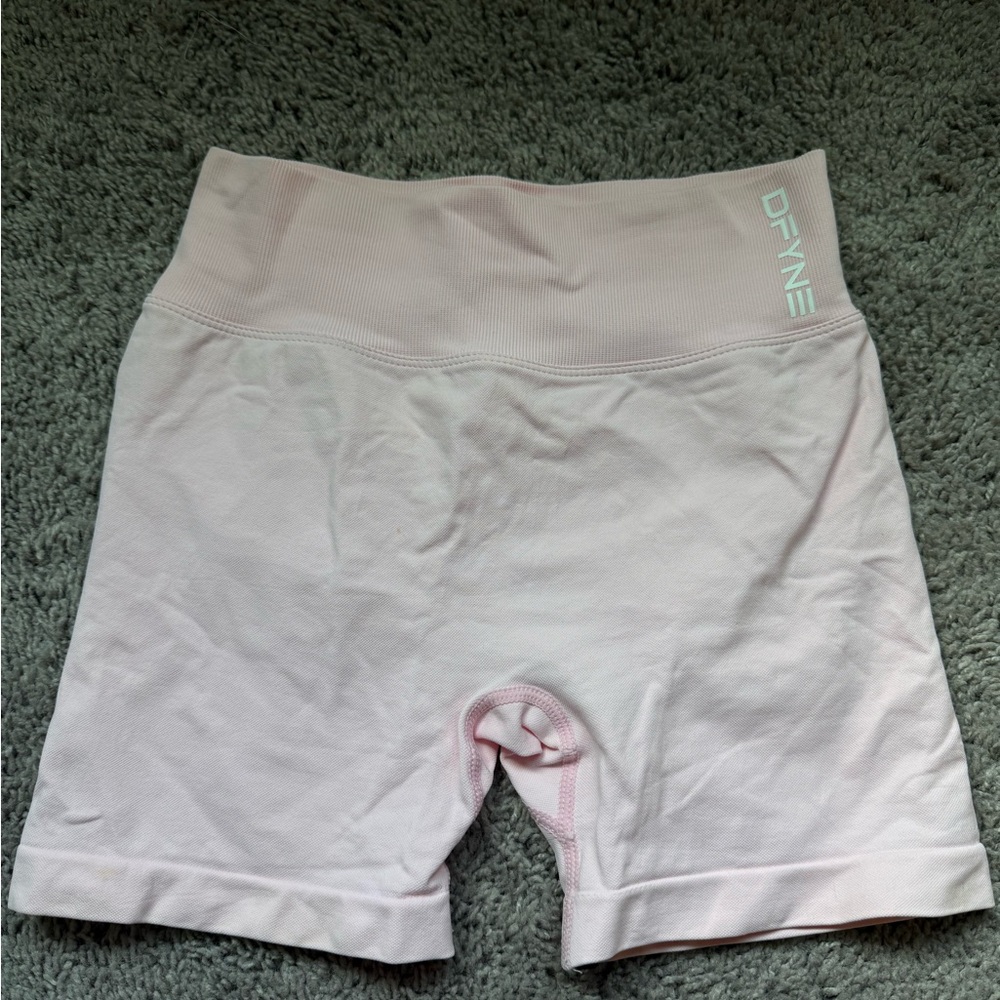 Dfyne Impact Shorts Pink